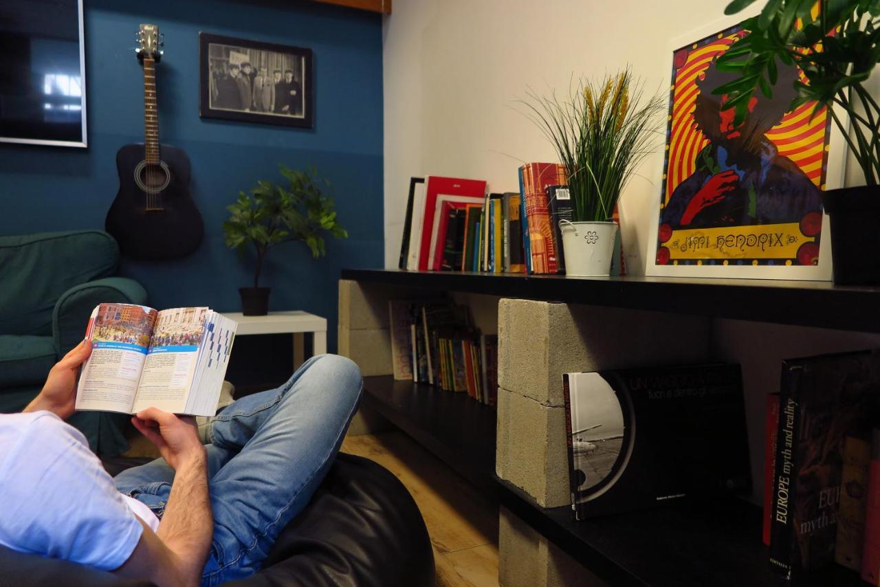 Koala Hostel Milano Eksteriør billede